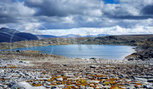 Berg, See, Dovrefjell-Sunndalsfjella-Nationalpark, Norwegen Landschaft Dovrefjell-Sunndalsfjella-Nationalpark